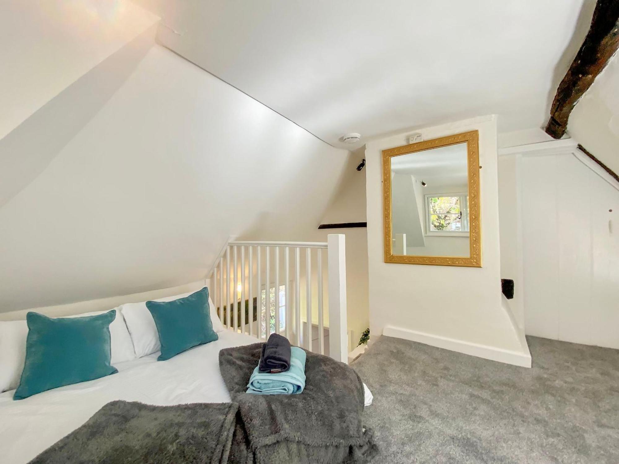 Mortimer Cottage Wootton Rivers ภายนอก รูปภาพ